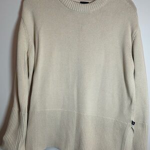 GAP women’s  Beige Crewneck Sweater